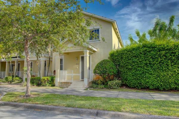 Mandarin Lakes, 14262 SW 276th St, Naranja, Florida 33032, image 2