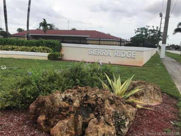 Sierra Ridge, 809 NE 214th Ln #03, Ives Estates, Florida 33179, image 2