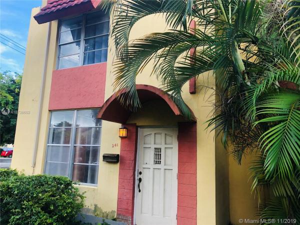 The Arbour, 241 NE 141st St #3A, Golden Glades, Florida 33161, image 2