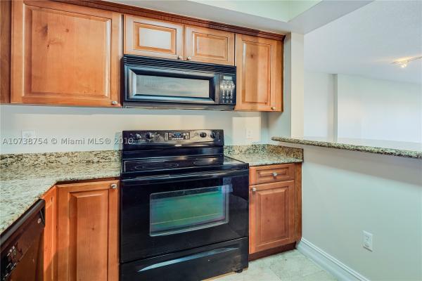 Villa Florini, 101 Sidonia Ave #605, Coral Gables, Florida 33134, image 3