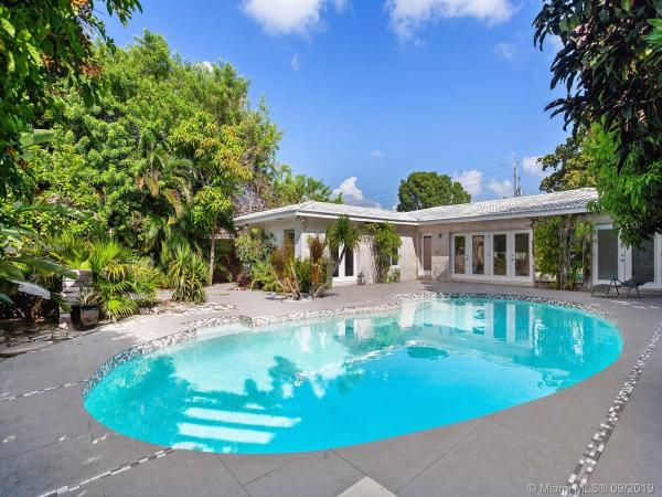 620 N Shore Dr, Miami Beach, Florida 33141, image 2