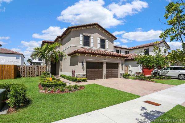 Artesa At Coco Palm Estates, 11765 SW 249th Ter, Princeton, Florida 33032, image 2