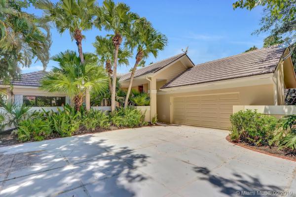 Coventry, 131 Coventry Pl, Palm Beach Gardens, Florida 33418, image 2