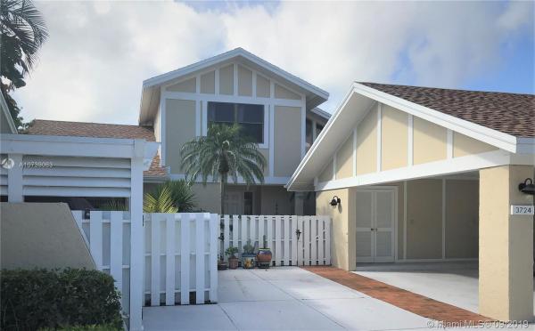 Cape Pointe Of Jonathan's Landing, 3724 Cape Pointe Cir, Jupiter, Florida 33477, image 2