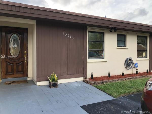 Bent Tree Center, 13943 SW 52nd Ln, Kendale Lakes, Florida 33175, image 2