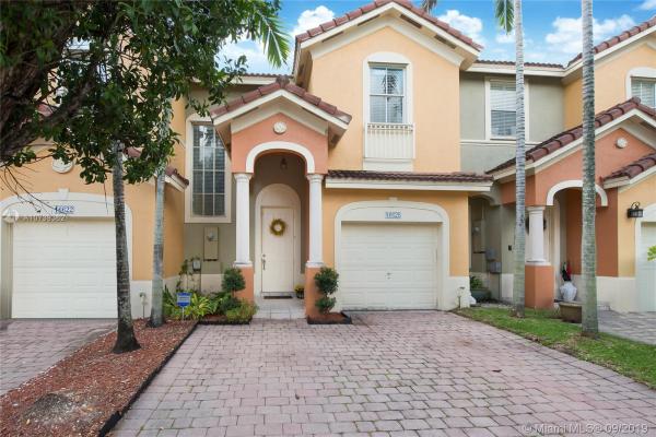 Kendalland, 16628 SW 79th Ter, Kendall, Florida 33193, image 2