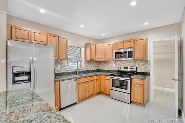 Miramar Tropical, Miramar, Florida 33023, image 2