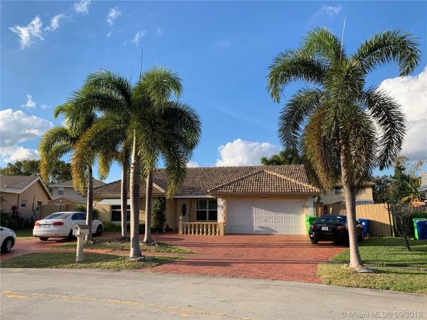Windward Isle, 11800 NW 43rd Pl, Sunrise, Florida 33323, image 2