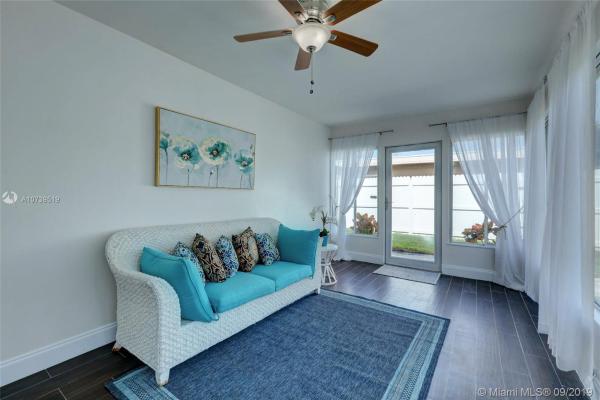 Palm Beach Cabana Colony, 3657 Island Rd, Palm Beach Gardens, Florida 33410, image 2