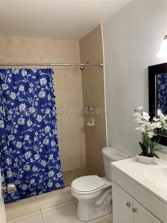 Venetian Gardens At Country Club Of Miami, 17901 NW 68th Ave #T202, Hialeah, Florida 33015, image 2