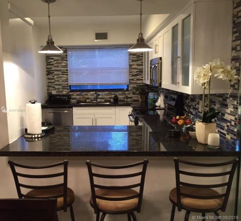 Hollywood Little Ranches, 2520 Van Buren St #6, Hollywood, Florida 33020, image 2