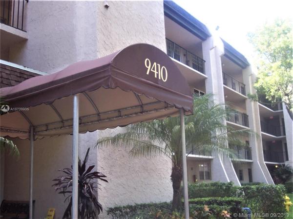 Poinciana Place Of Pine Island Ridge, 9410 Poinciana Pl #408, Davie, Florida 33324, image 2