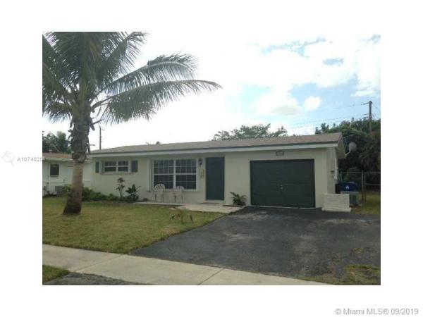 Sunrise Golf Village, 6760 NW 29th Ct, Sunrise, Florida 33313, image 2