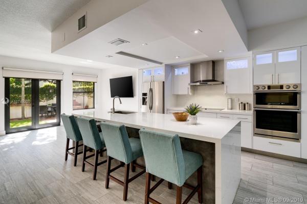 Grove Enclave, 3050 Mcdonald St #7, Miami, Florida 33133, image 2