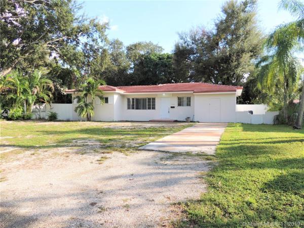 South Miami Villas, 6750 SW 75th Ter, South Miami, Florida 33143, image 2