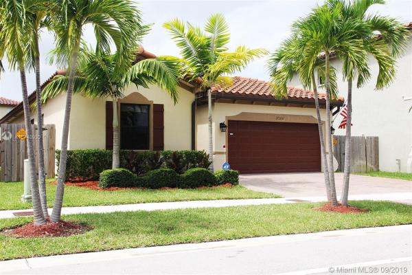 Venetian Parc, 17360 SW 154th Pl, Richmond West, Florida 33187, image 2