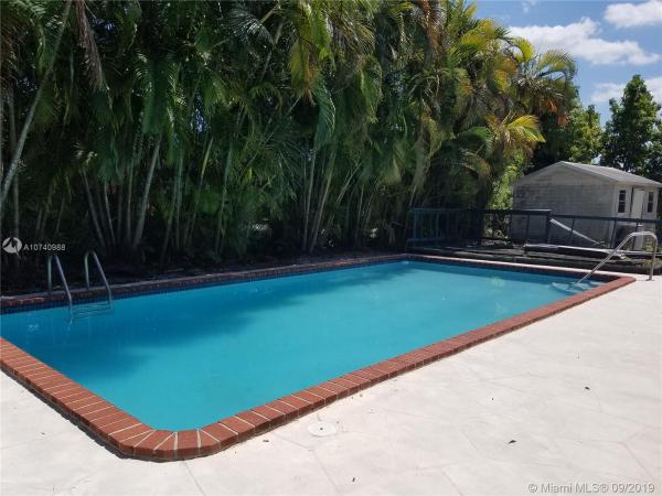 Kings Grant East, 15821 SW 147th Ct, Richmond West, Florida 33187, image 2