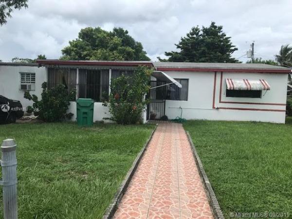 Miami Modern Manors, 581 NW 184th Ter, Miami Gardens, Florida 33169, image 2