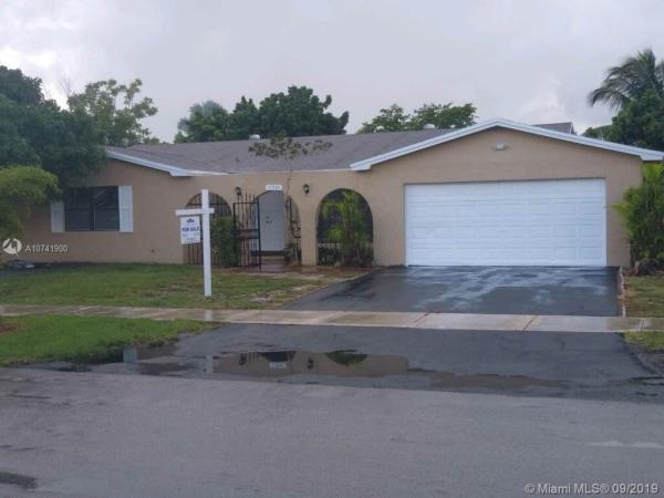 Southland Pines, 17330 SW 108th Ave, West Perrine, Florida 33157, image 2