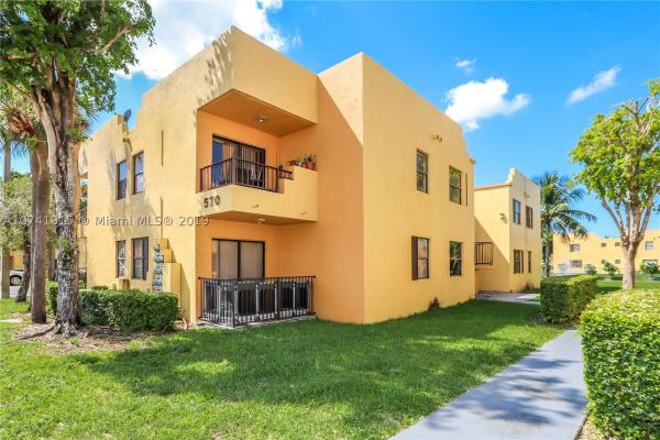 Soleil Lake, 570 NW 114th Ave #202, Sweetwater, Florida 33172, image 3
