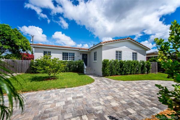 Coral Way Village, 8421 SW 34th Ter, Westchester, Florida 33155, image 2