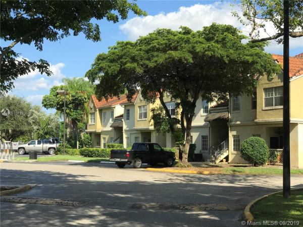 La Hacienda Country Club Of Miami, 18310 NW 68th Ave #D, Country Club, Florida 33015, image 2