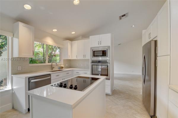 Villas Of Monterey At Indian Spring, 5534 Ainsley Ct, Boynton Beach, Florida 33437, image 3