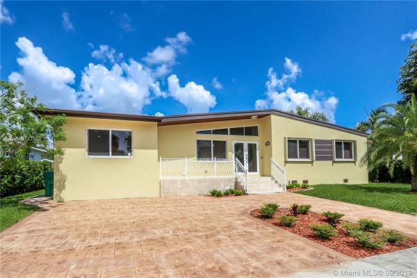 Coral Way Village, 8271 SW 29th St, Westchester, Florida 33155, image 2