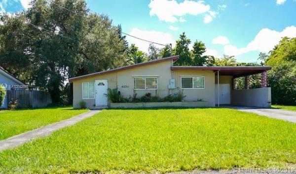 Coral Villas, 6270 SW 27th St, Coral Terrace, Florida 33155, image 2