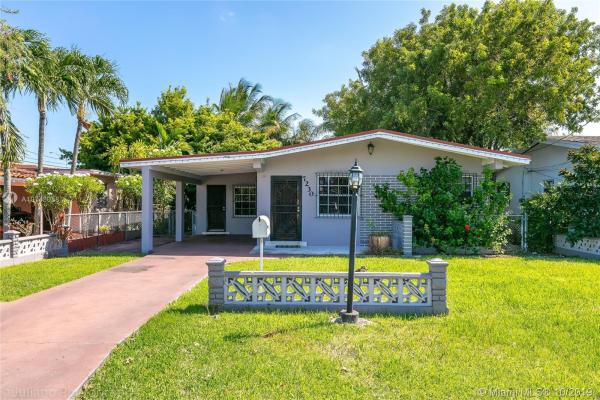 7230 NW 5th St, Unincorporated Dade County, Florida 33126, image 2
