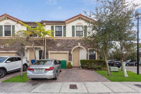 Interlaken, 16421 SW 42th Ter 0, Kendale Lakes, Florida 33185, image 2