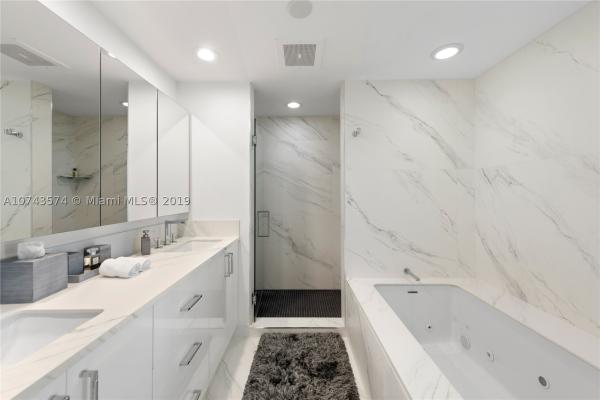 Mosaic On Miami Beach, 3801 Collins Ave #1005, Miami Beach, Florida 33140, image 2