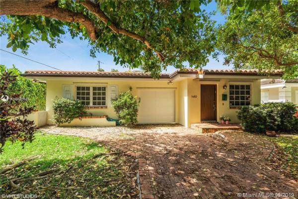 Riviera, 1402 Urbino Ave, Coral Gables, Florida 33146, image 2