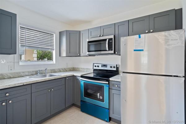 Gladeside Park, 8367 NW 14th Ct, West Little River, Florida 33147, image 2