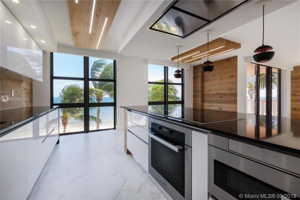 Towers Of Key Biscayne, 1111 Crandon Blvd #B208, Key Biscayne, Florida 33149, image 2