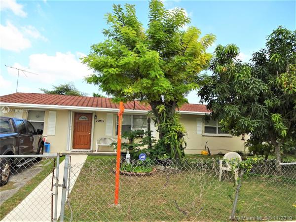 Palmland Homes South, 29905 SW 148th Pl, Leisure City, Florida 33033, image 2