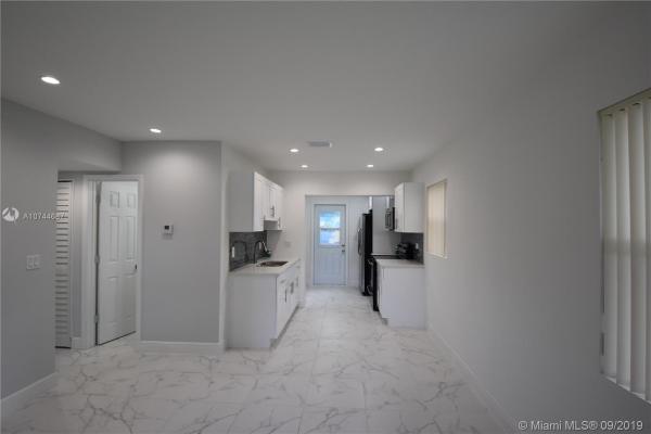 Washington Park, 1538 NE 154th Ter, North Miami Beach, Florida 33162, image 2