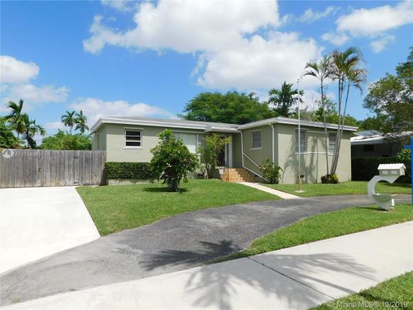 Coral Way Village, 8341 SW 32nd St, Westchester, Florida 33155, image 2