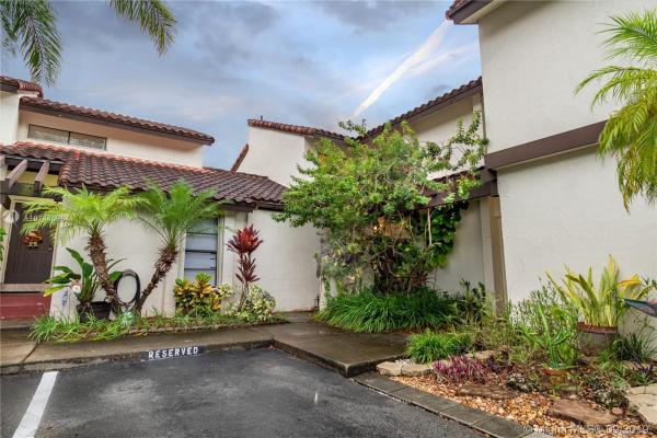 Village Homes In The Crossings, 11242 SW 133rd Ct #54-2, The Crossings, Florida 33186, image 2