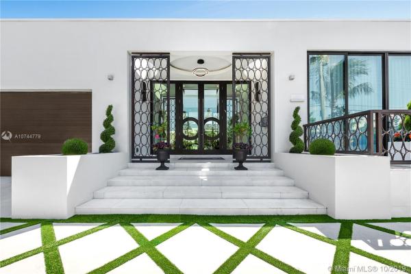 Keystone Island, 2360 Bayview Ln, North Miami, Florida 33181, image 2
