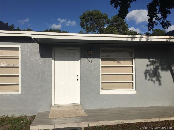 Leslie Estates, 19611 NW 30 Ave #, Miami Gardens, Florida 33056, image 2