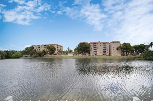 Rozland, 7668 SW 152nd Ave #2-105, Kendall West, Florida 33193, image 3