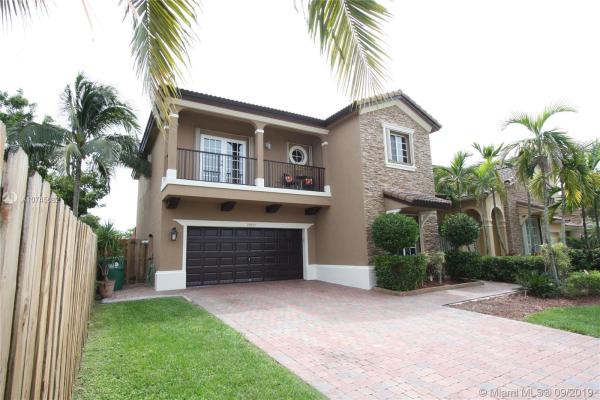 The Enclave At Isles Of Bayshore, 22533 SW 94th Ct, Cutler Bay, Florida 33190, image 2