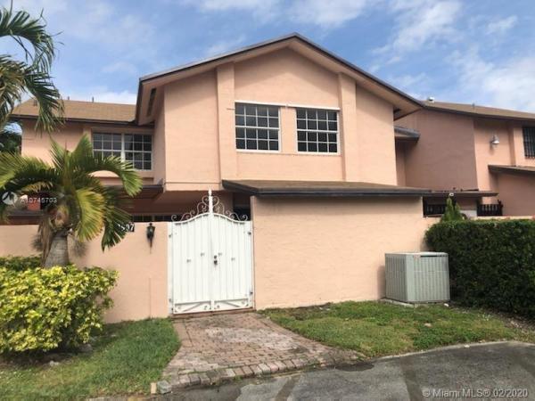 Hydra Villas At Samari Lake, 9907 NW 80th Ct #2135, Hialeah Gardens, Florida 33016, image 2