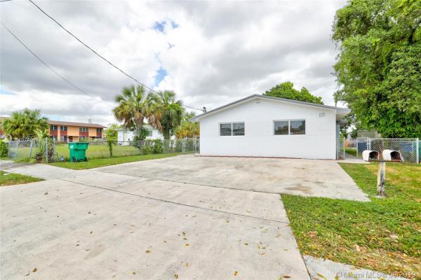 Elizabeth Park, 2525 NW 66th St, Gladeview, Florida 33147, image 2