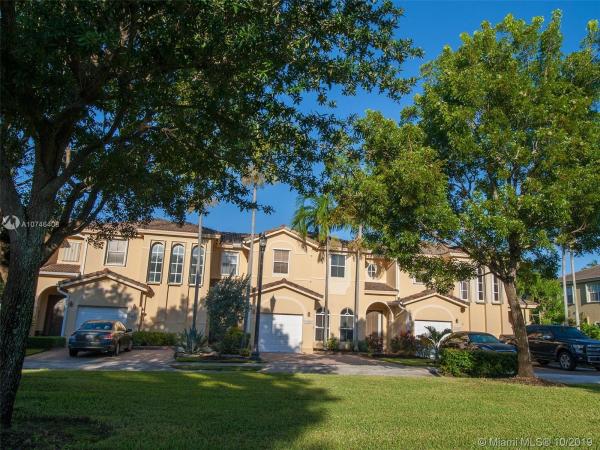 Kendall Breeze, 12240 SW 122nd Path, Three Lakes, Florida 33186, image 2
