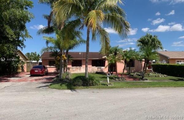 Westwind Lakes, 14931 SW 71st St, Kendall West, Florida 33193, image 2