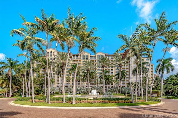 Grand Bay Residences, 445 Grand Bay Dr #807, Key Biscayne, Florida 33149, image 2