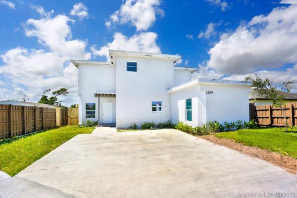 Goulds No HOA, 22120 Old Dixie, Goulds, Florida 33170, image 2