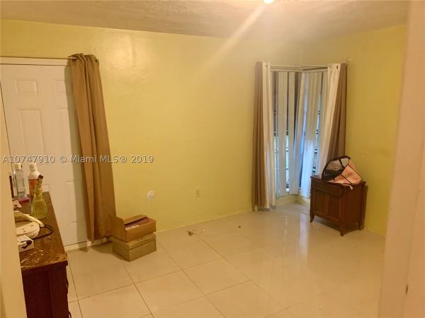 Scott Lake Manor, 1621 NW 179th St, Miami Gardens, Florida 33169, image 2